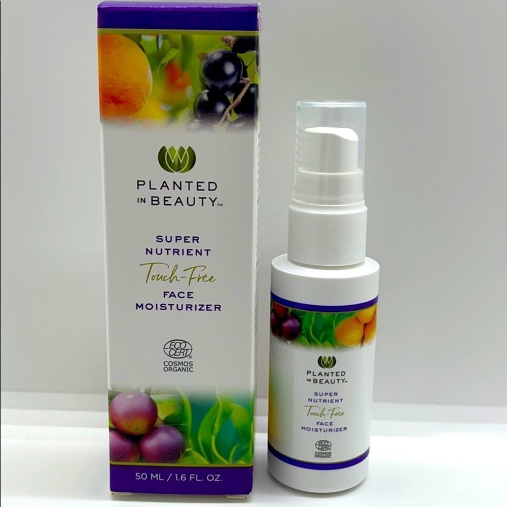 NIB Super Nutrient Touch-free Face Moisturizer